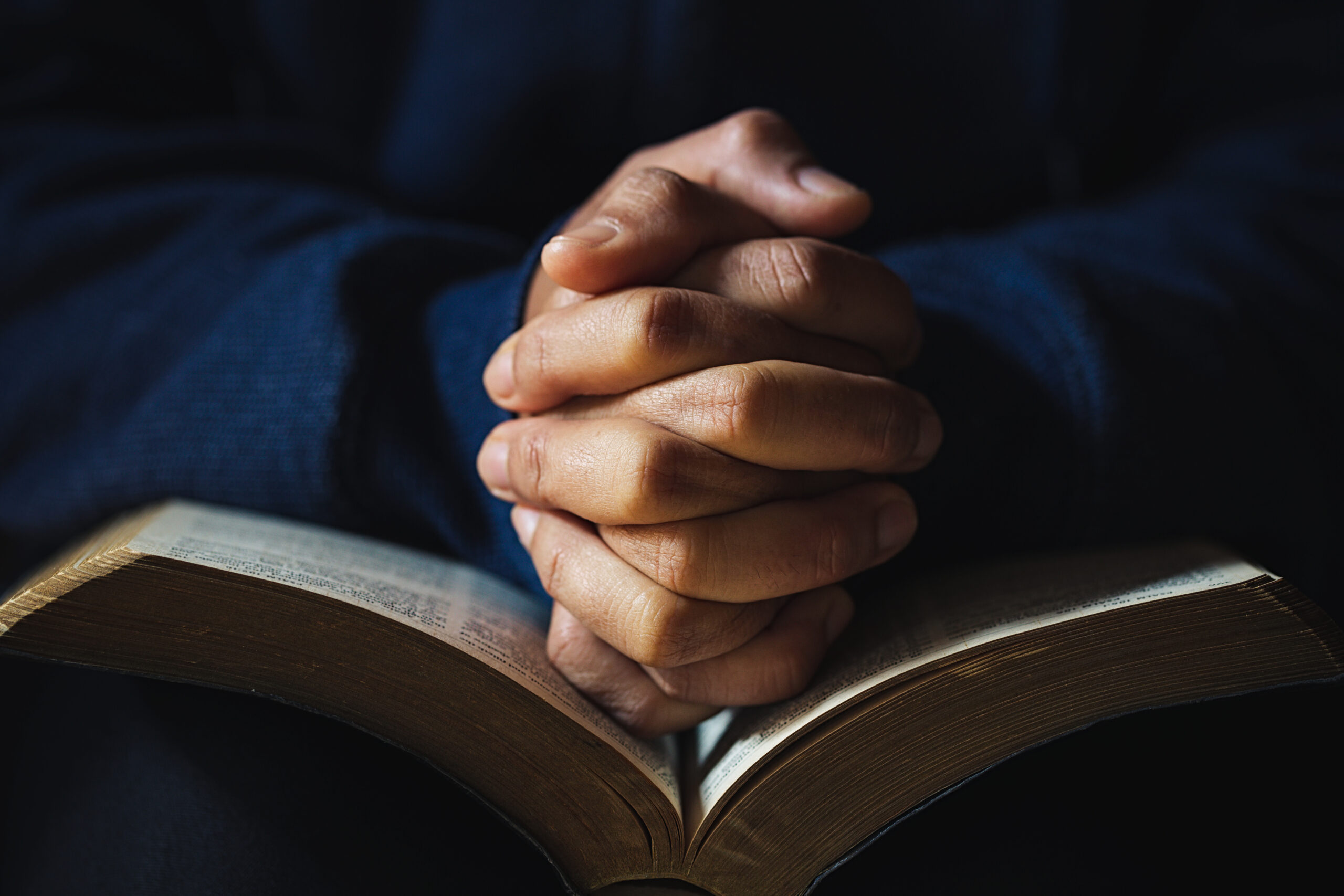 Delve into Saint Alphonsus Liguori's wisdom on using everyday events to glorify God and connect the soul with His divine plan. Learn about God's will to bestow blessings and spiritual purification upon us.