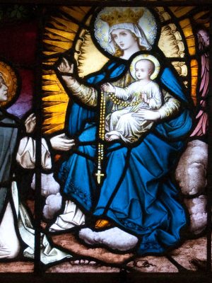 Detail of stained glass window by Franz Mayer in the north transept of Carlow Cathedral Carlow Ireland, photographed by Andreas F. Borchert (Wikimedia Commons)