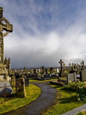 Old,Cemetery,On,Belfast.crosses